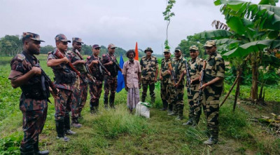 ভারতে আটক বাংলাদেশিকে হস্তান্তর
